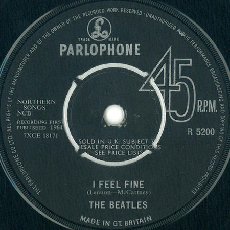 The Beatles : I Feel Fine (7", Single, Mono, RP, Cro)