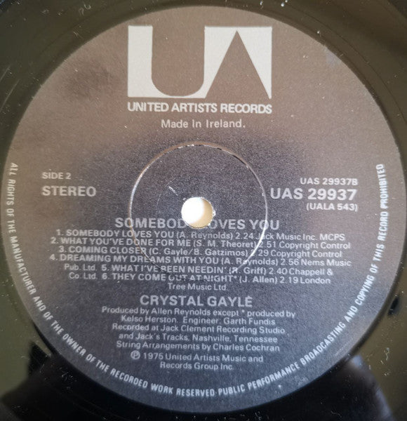 Crystal Gayle : Somebody Loves You (LP, Album)