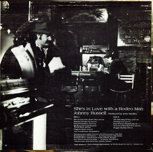Johnny Russell (2) : She's In Love With A Rodeo Man (LP, Album)