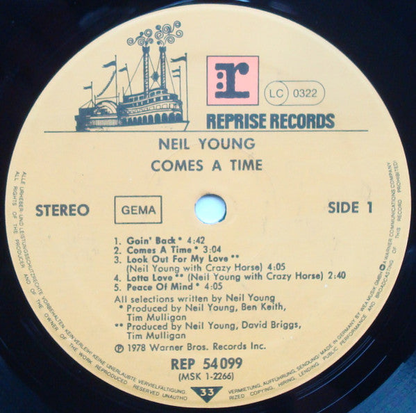 Neil Young : Comes A Time (LP, Album)