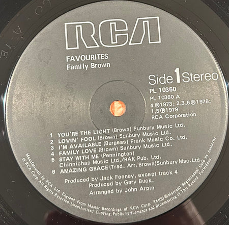 Family Brown (2) : Favourites (LP, Comp)