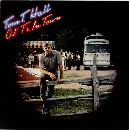 Tom T. Hall : Ol' T's In Town (LP, Album)