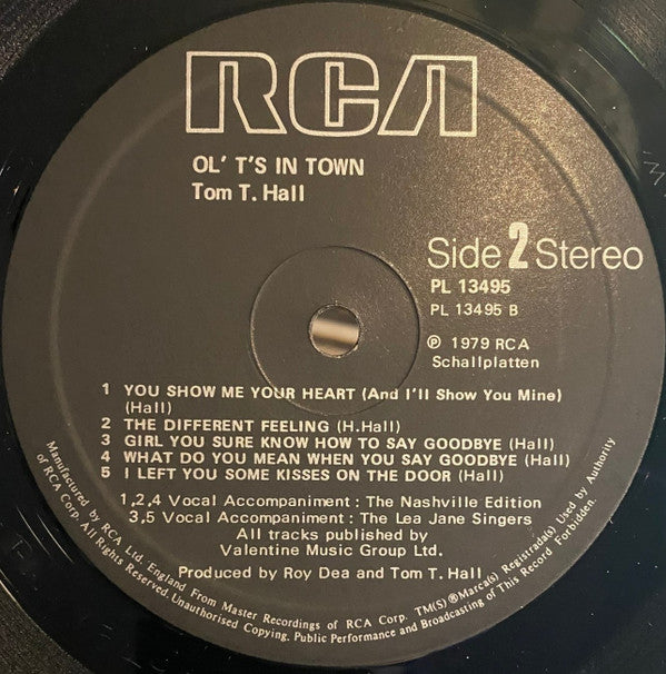 Tom T. Hall : Ol' T's In Town (LP, Album)